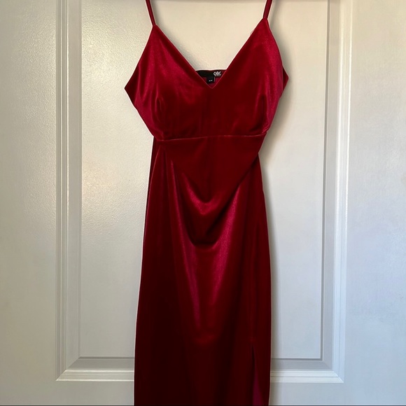 GBG LA Maroon Cocktail Dress - Picture 2 of 4